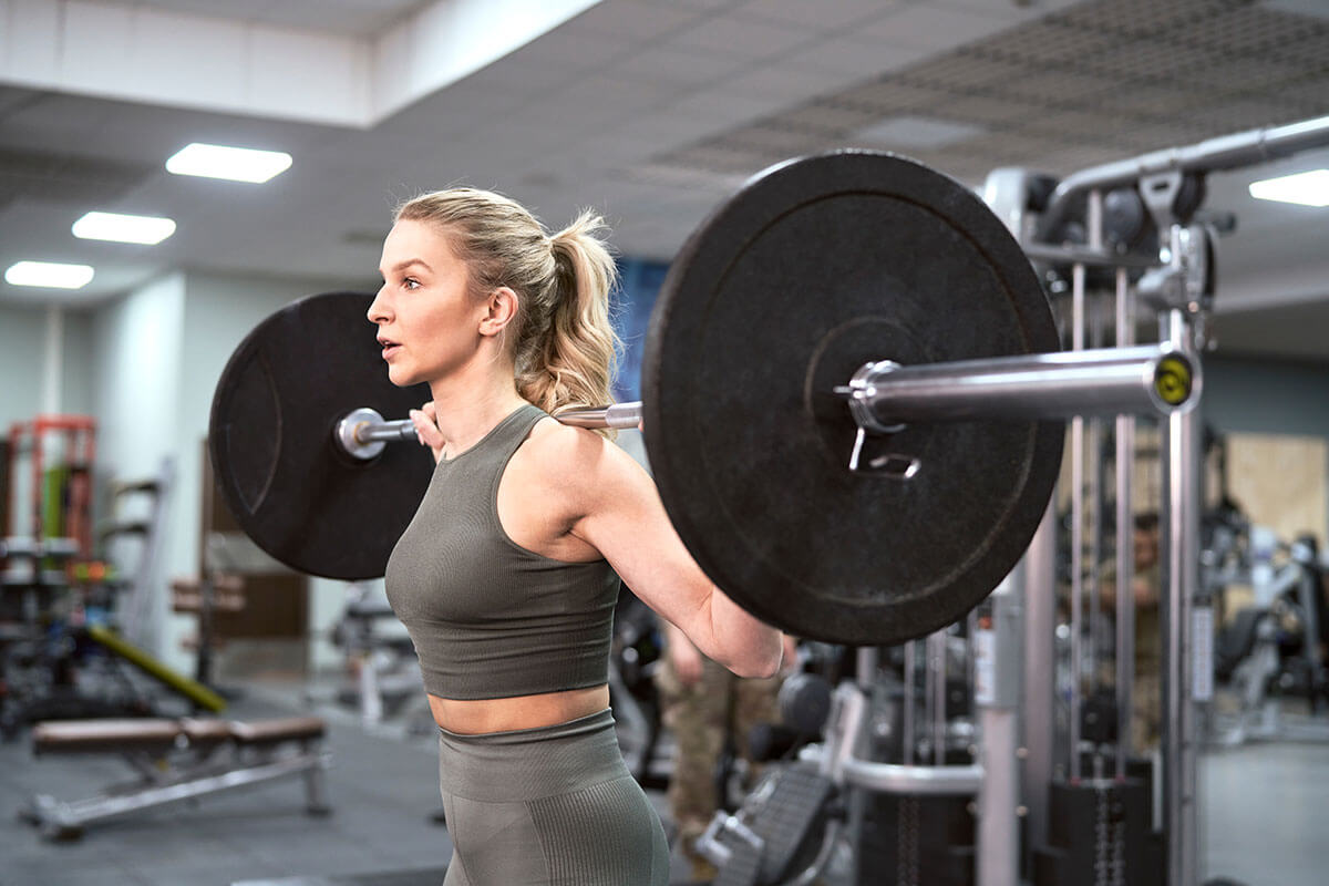 kobieta siłownia